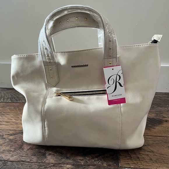 Rampage Cream Purse With Strap - Picture 2 of 7